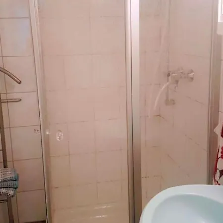 בית נופש Comfortable Holiday In Winterberg-langewiese With